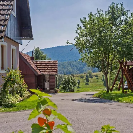 Andrea In Sertic Poljana - Haus Fuer 6 Personen Plitvicka Jezera Exterior photo