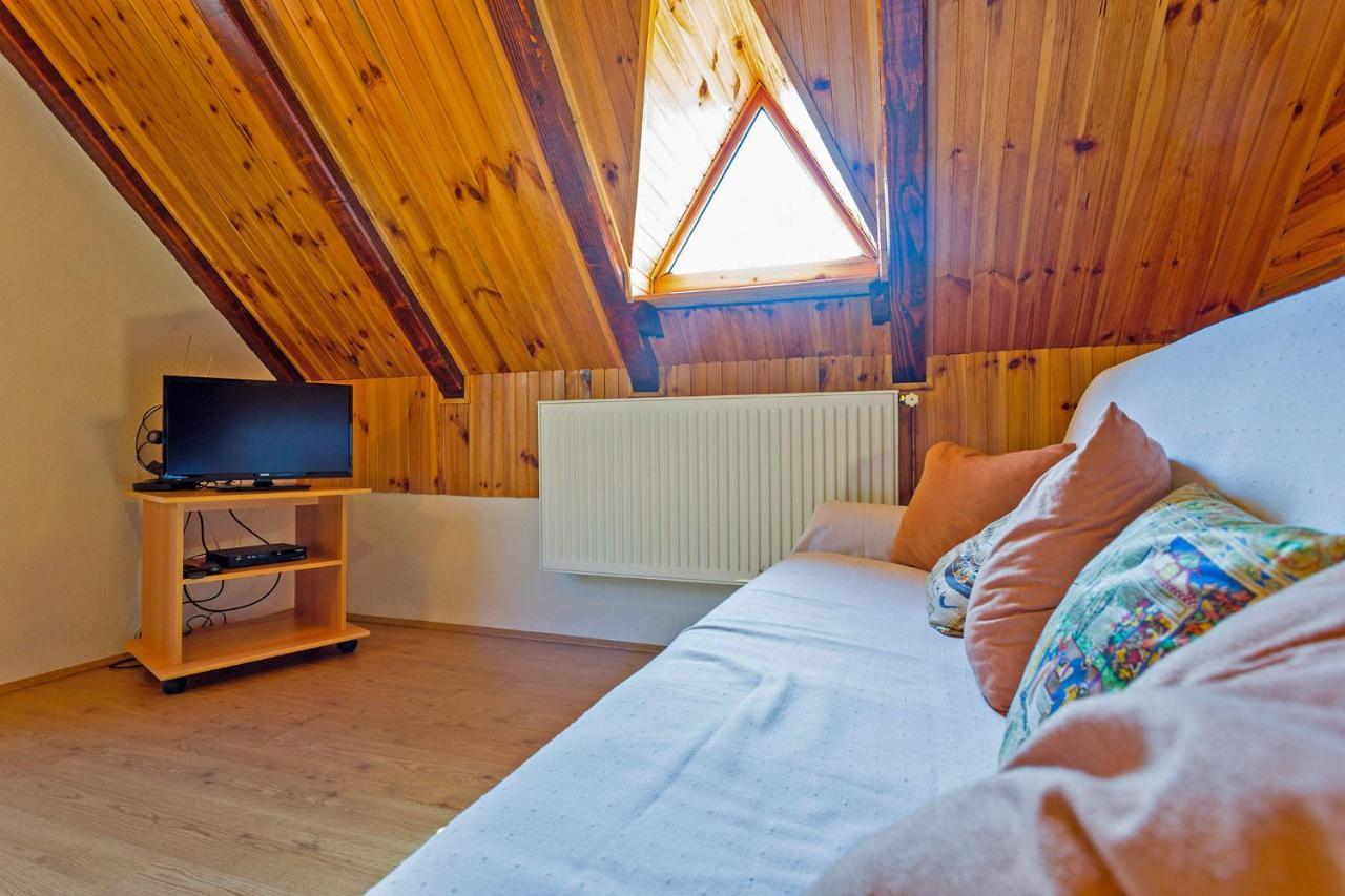 Andrea In Sertic Poljana - Haus Fuer 6 Personen